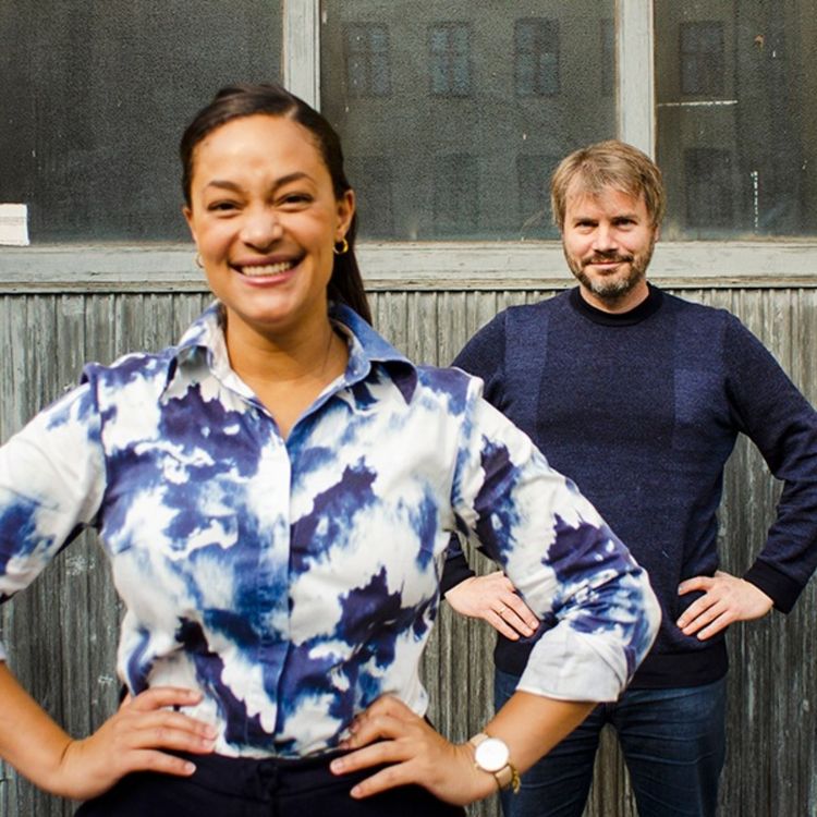 cover art for Iselin Shumba og Nils August Andresen om «Mulan», pengegaver og elsparkesykler