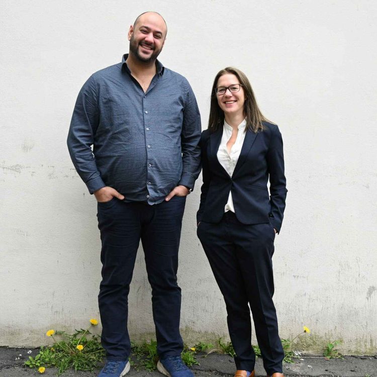 cover art for Anine Kierulf og Farid Shariati om venstrevridde journalister, høyreekstremt bokbad og Politikk Grand Prix