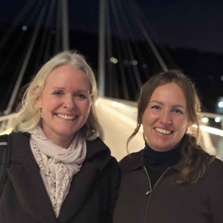 cover art for 266 - Du er ikke alene...