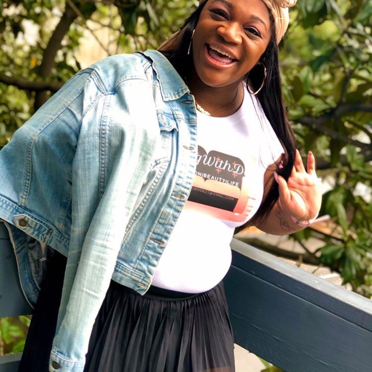 cover art for De'shilee Dobson Interview (Happiness At Home)