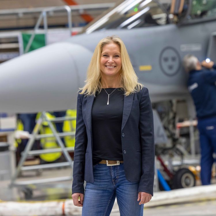 cover art for Pilotutbildning Gripen E - med Maria Sandberg från SAAB