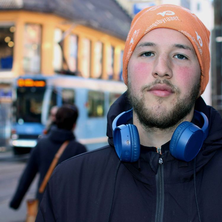 cover art for KFUM-spiller Johannes Nunez