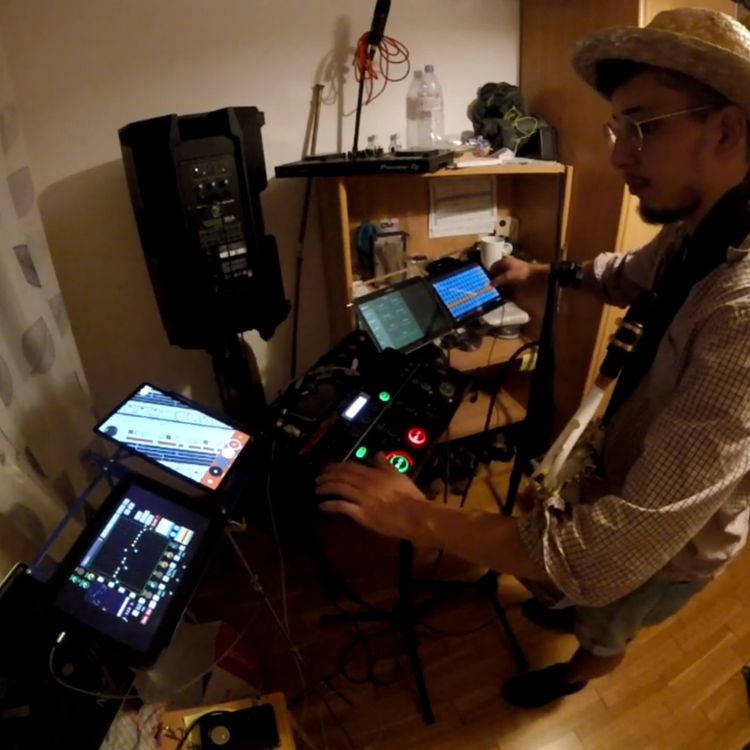 cover art for Monthey Calling C'est pas le vrais son le plus fou