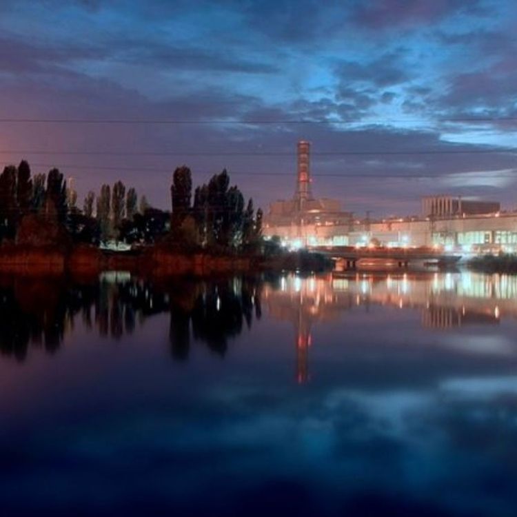 cover art for Сила атома: водород против атома