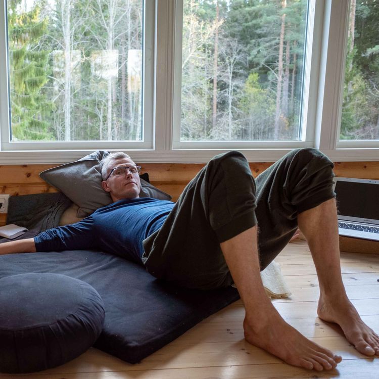 cover art for Buddhistisk praktik och 12-stegsprogrammet del I - Vår Väg in