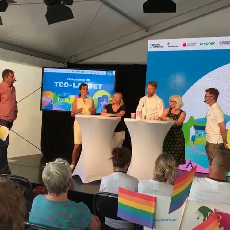 cover art for En nära vård ur befolkningens behov - hur skapar vi det? Panelsamtal