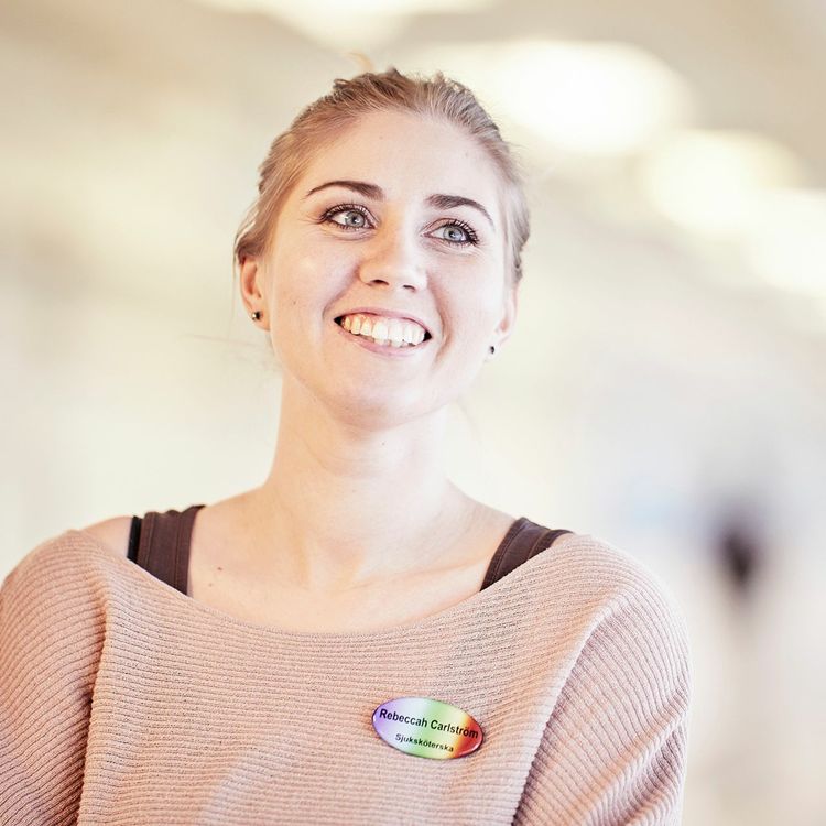 cover art for "Människan är så komplex. Jag vill förstå henne ännu bättre."