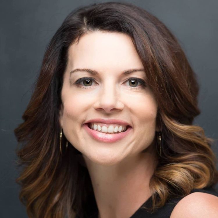cover art for Episode 90: Corporate Social Networks: Gina Bianchini, CEO and Founder of Mighty Networks
