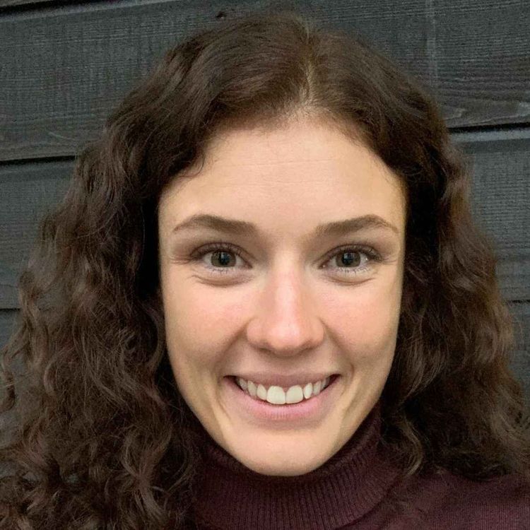 cover art for Hanna Öberg - Skidskyttedrottningen om OS uppladdning och utmaningar på vägen