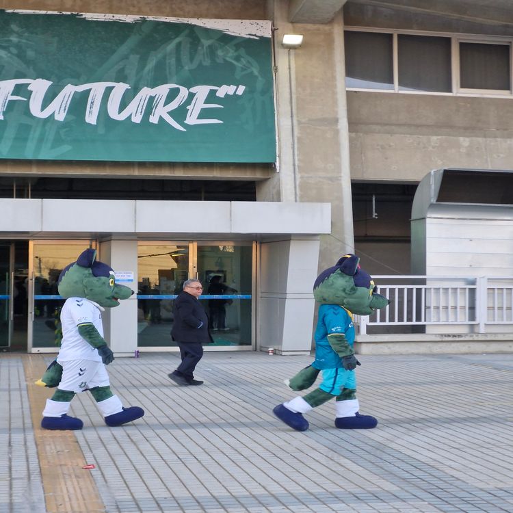 cover art for Bus' Terminal