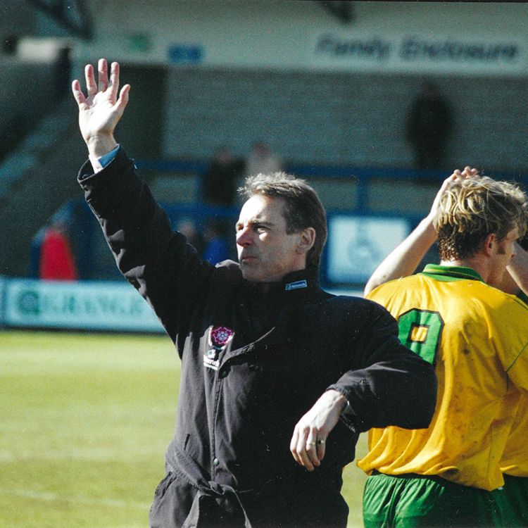 cover art for Gloverscast #455 - "We'll have a lager and a game of golf"