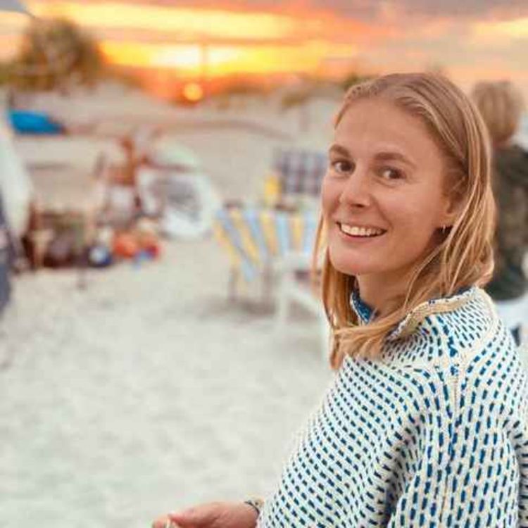 cover art for 74. Stress er en rigtig sygdom med Signe Brok. 