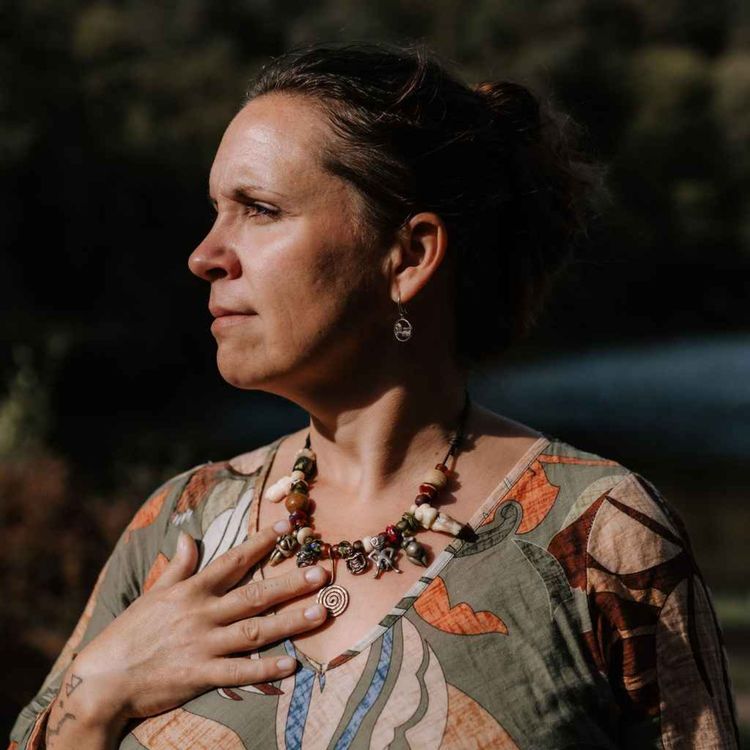 cover art for 116. Myndighedschikane og systematisk nedlukning af private hjemmefødselsjordemødre 2:2 -  Ann-Emilie Augustinus 