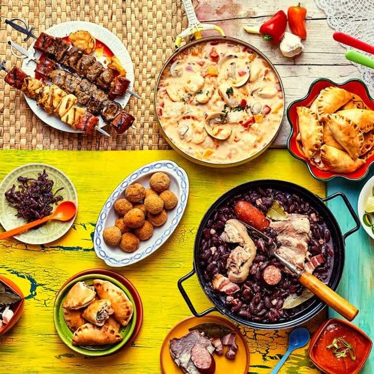 cover art for #39 - 6 comidas que você não pode deixar de experimentar no Brasil ( da série - O Desafio)