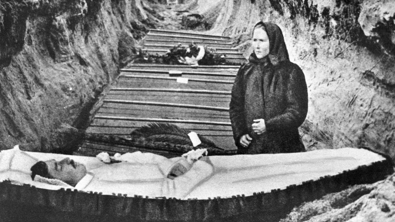 cover art for #38 Finska inbördeskriget - med Anne Hedén