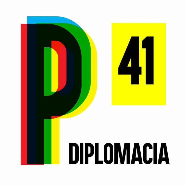 cover art for Ivanka vistió lindos diseños