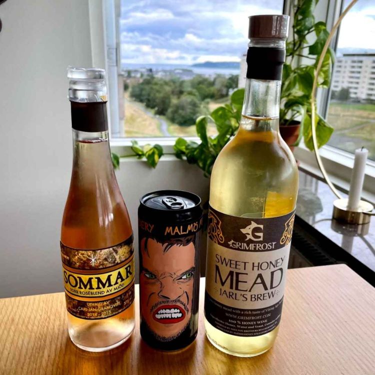 cover art for Ep.9 - Mjöd, vikingar, vinbär, LIDL, rosenkvitten och gubbgodis