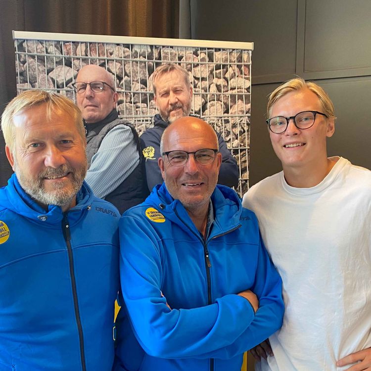 cover art for #15_Simon Möller