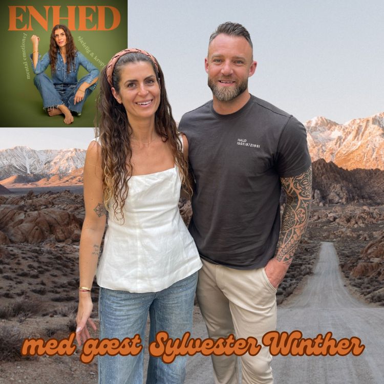 cover art for 198. Forestil dig at være den sidste, der ser et menneske: En samtale med bedemand Sylvester Winther om død, sorg og sjælens aftryk