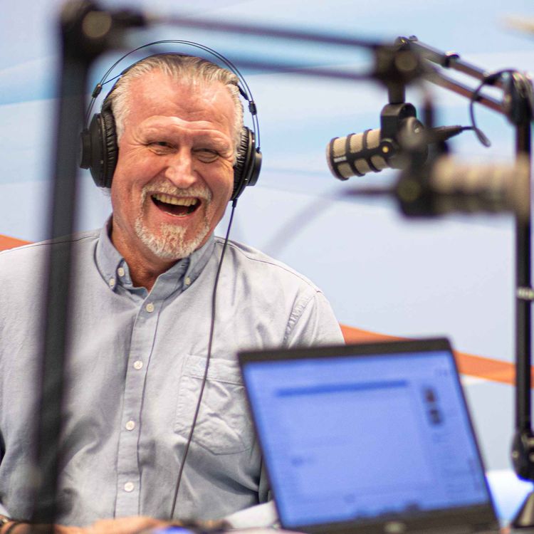 cover art for Lader opp til livepod: – Får man hevet litt bensin på det bålet, skal det bli god fyr!