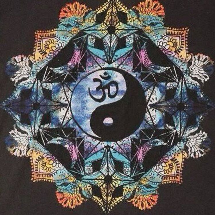 cover art for Divine Intution- Lynn Robinson