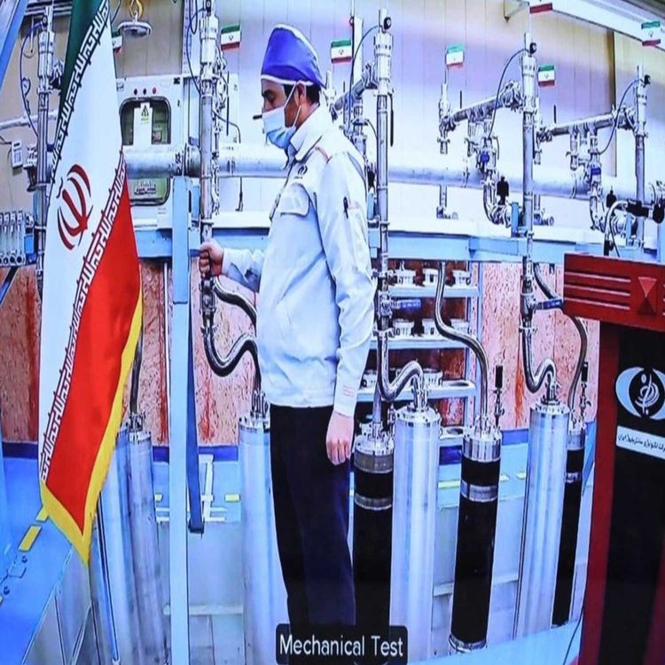 cover art for نيويورك تايمز " إستهداف مصنع أجهزه طرد مركزي ايراني بطائرة مسيره "