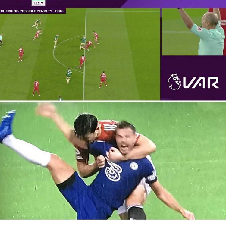 cover art for episode 3 - Chat with Paddy McCrory and nearly Niall Dummigan.