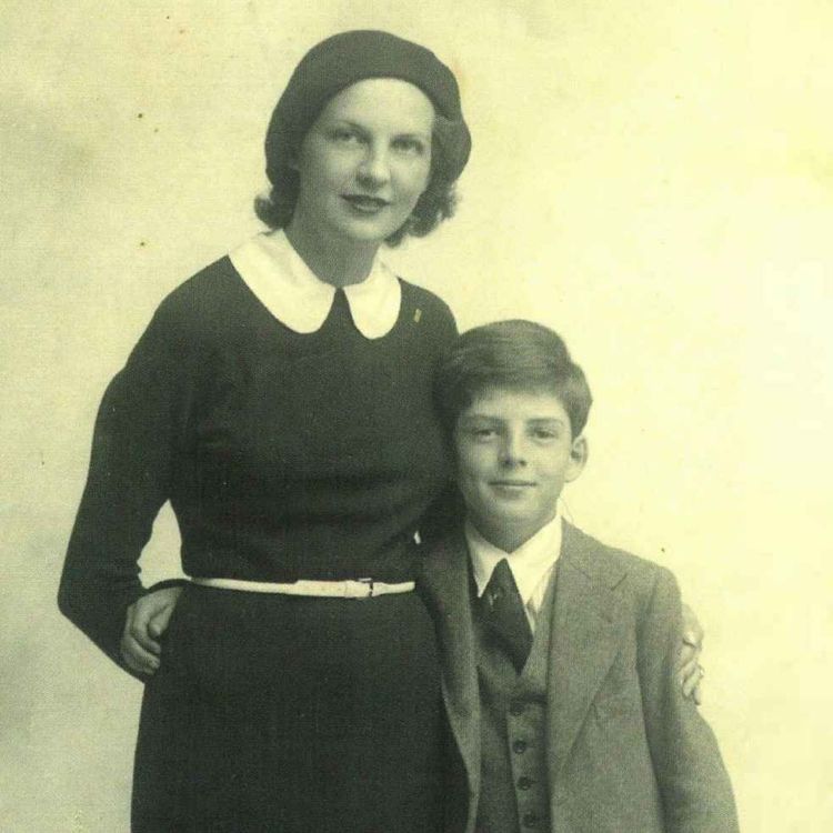 cover art for Ivan Morris, Weeb Superspy 2: communists in cashmere