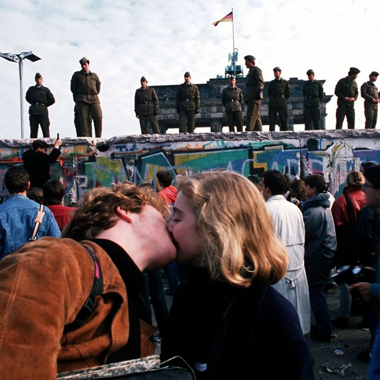 cover art for Revisiting The End Of The Cold War | John Lewis Gaddis