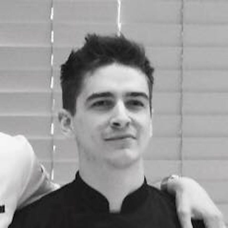 cover art for Antoine, chef pâtissier: "Reprendre l'activité comme avant ça va être compliqué"