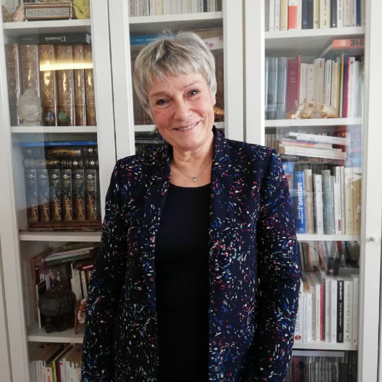 cover art for Ecoutez l'histoire de Simone, la voix de la SNCF depuis 1981