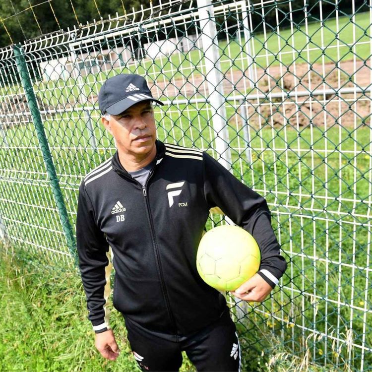 cover art for Football club de Montluel