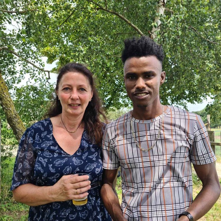 cover art for Patricia Hyvernat va créer un centre de formation de métiers de bouche pour jeunes migrants 