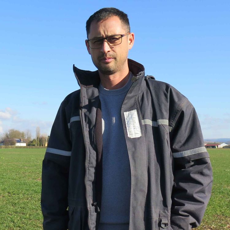 cover art for À Villevieux, Emmanuel Chalumeau approuve l'interdiction du S-Metolachlore 