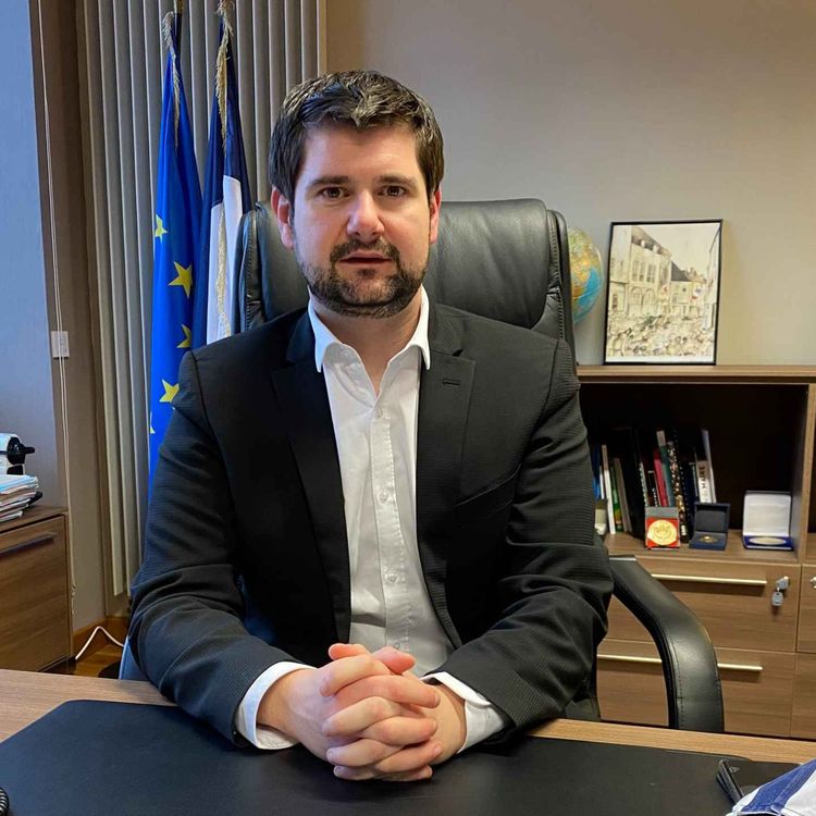 cover art for Élection présidentielle: la réaction du maire de Dole