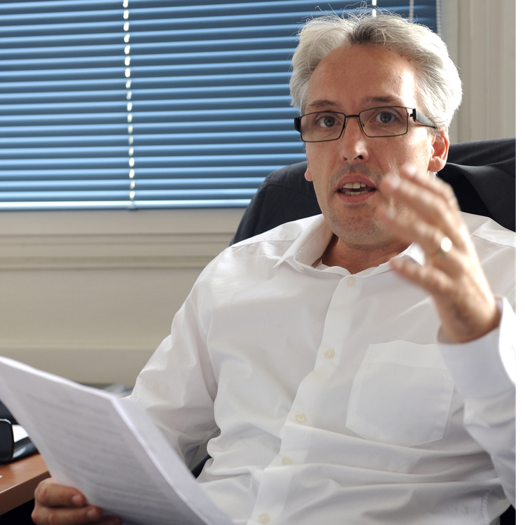 cover art for Lons-le-Saunier: le commandant Vincent Groisil évoque la prise en charge des violences intrafamiliales