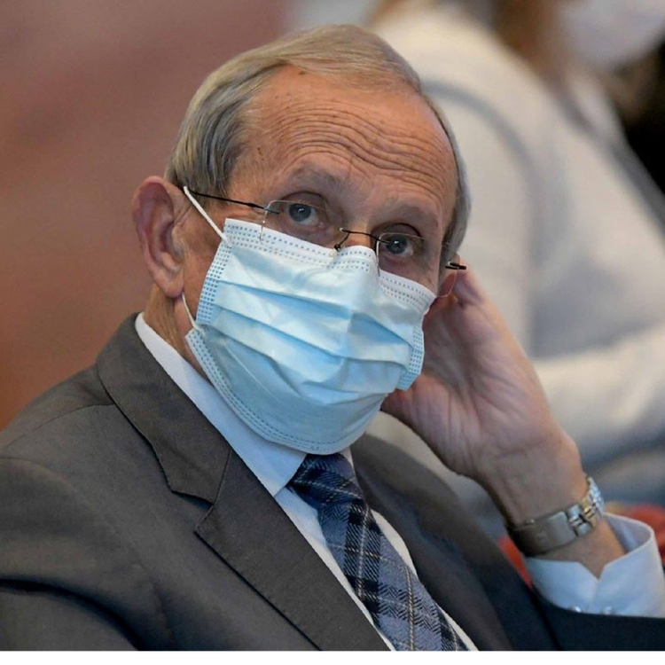 cover art for Stationnement : le maire, Jean-Louis Millet, répond à l'ostéopathe, Mr Elabi