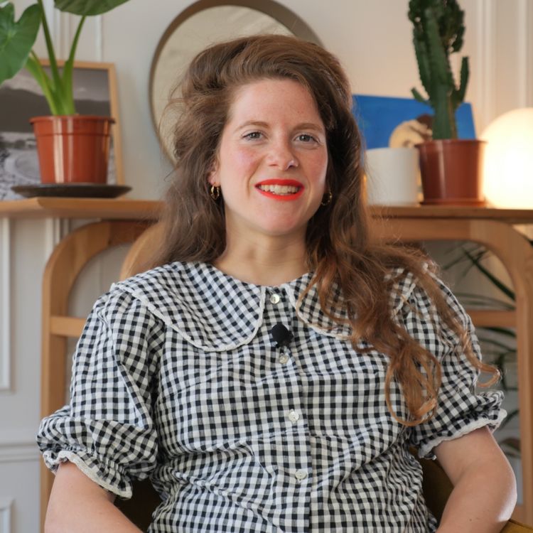 cover art for #1 Clara Schmit : "Le théâtre n'est pas une option, il faut que tu fasses quelque chose qui te donne des débouchés."