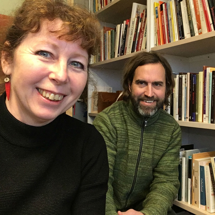 cover art for # 12 Charlotte Hagström: etnolog och namn-, ritual- och cykelforskare