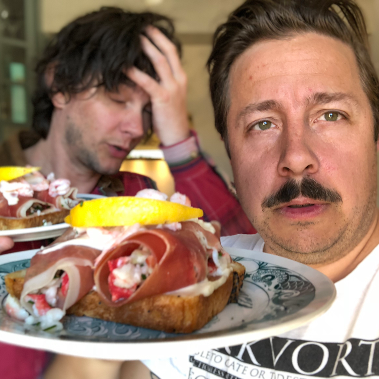 cover art for Macka 75: Parmaskinka med räk- och krabbröra.