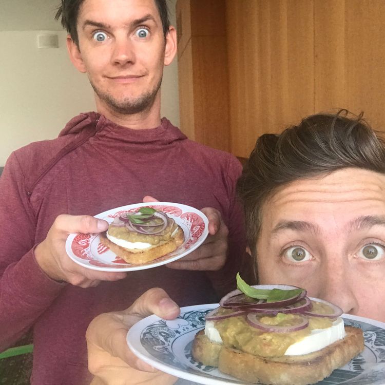 cover art for Macka 31: Mozzarella med tomat- och avokadoröra