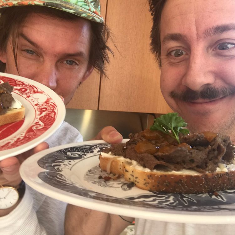 cover art for Macka 16: Renskav med mascarpone och hjortronsylt