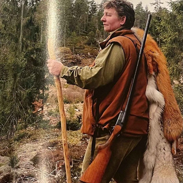 cover art for Kokkeliv, viltmat og bjørnejakt med Brith Bakken