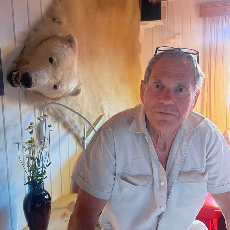 cover art for Isbjørnjakt og fangst på Svalbard med Arne Sissener 