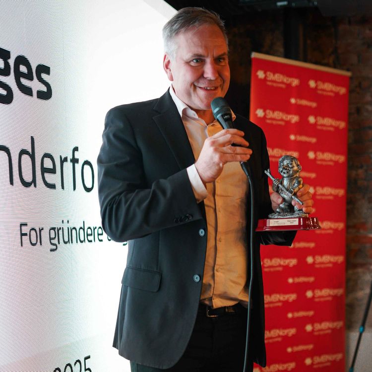 cover art for #523 Alfred Bjørlo (V) vant årets ildsjel-pris utdelt av Gründerforeningen