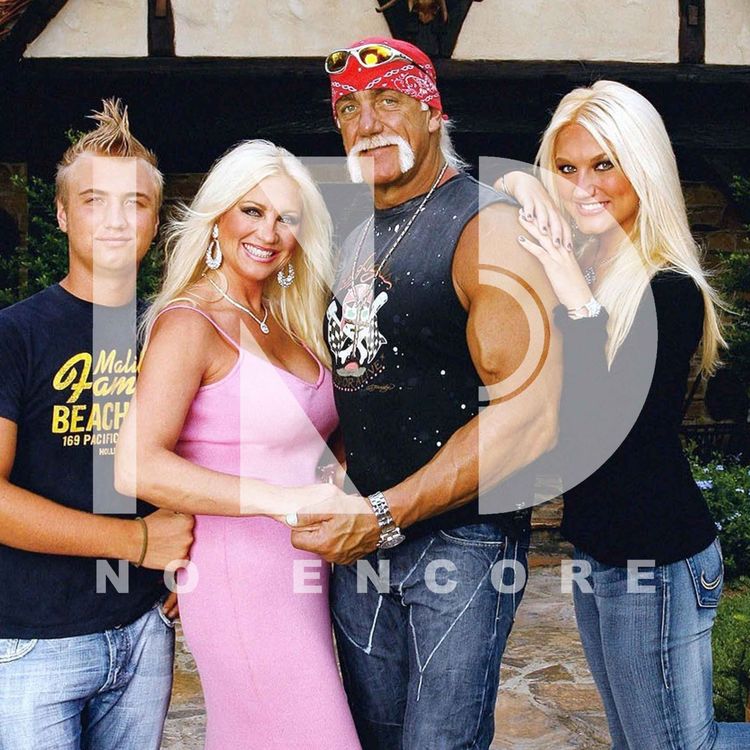 cover art for PATREON PREVIEW: HOGAN KNOWS BEST: THE REWATCH | SEASON 1