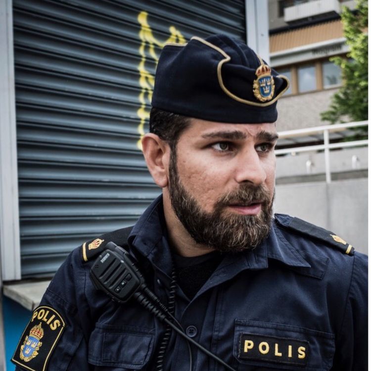 cover art for #37 Hanif Azizi del 2(2)