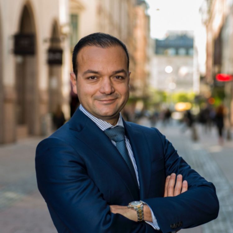 cover art for #32 Shervin Razani del 1(2)