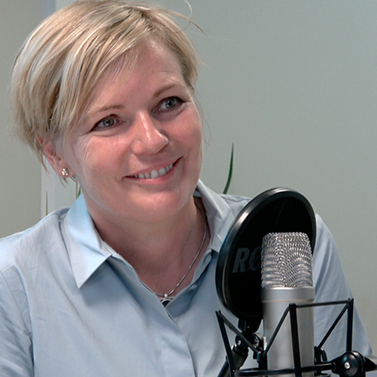 cover art for #26: Cathrine Barth: Slik tenker du mer sirkulært