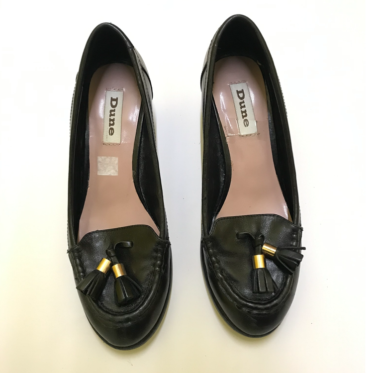 cover art for Claire - A Mile in My Shoes